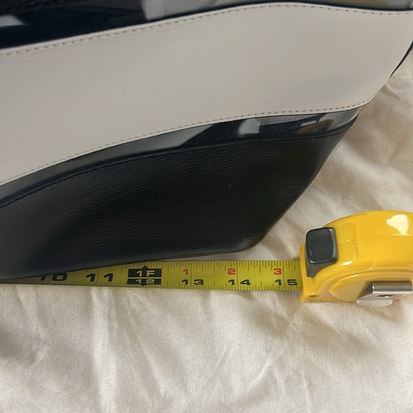 Ralph Lauren Black Label classy elegant black & white tote. - Picture 9 of 11